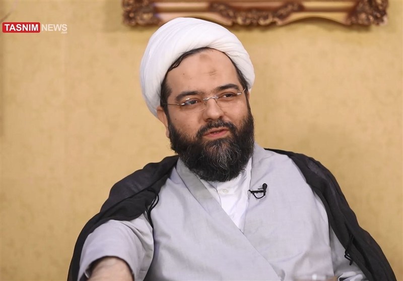 حجت‌الاسلام بیاتی: هدف میرزای نائینی زدودن دامن شریعت از اتهام ناتوانی در اداره جامعه است