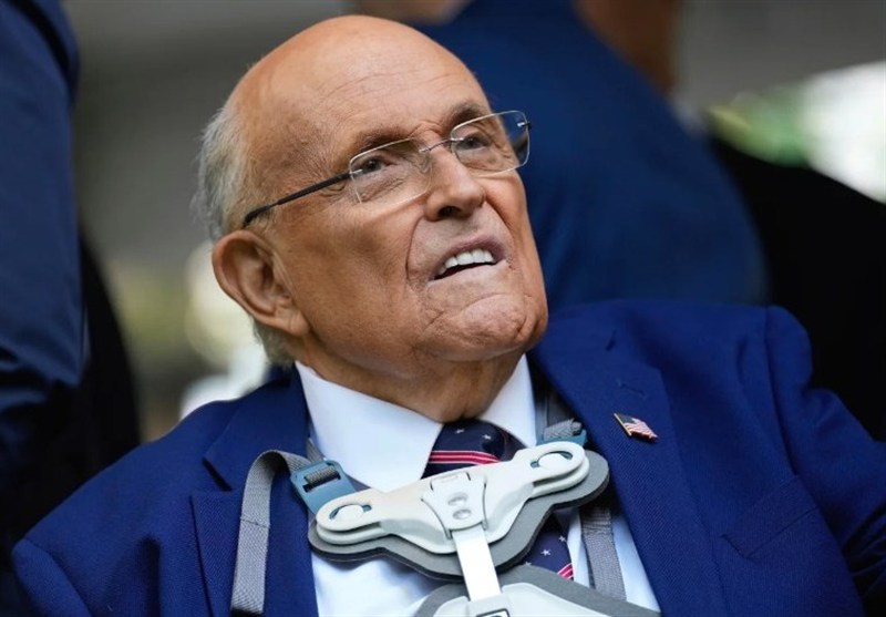 ترامپ، رودی جولیانی را عفو کرد