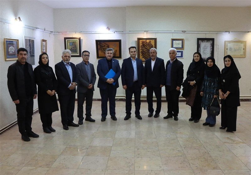 افتتاح 2 نمایشگاه هنری با حضور مدیرکل فرهنگ و ارشاد اسلامی در شبستر