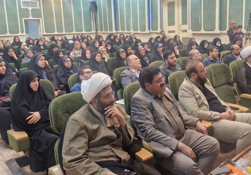 برگزاری چهارمین نشست تبیینی جوانی  جمعیت در اسلامشهر