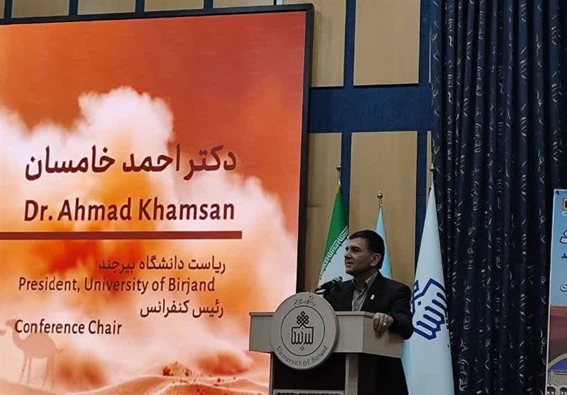 چهارمین همایش بین‌المللی گردشگری بیابان لوت در بیرجند آغاز به کار کرد