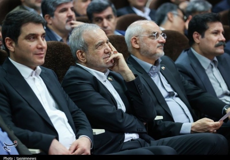 نقدی ظریف به حوزه معاونت عمرانی استانداری کردستان‌