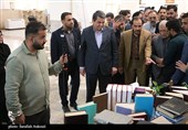 بازدید استاندار کرمان از کتابخانه مرکزی کرمان