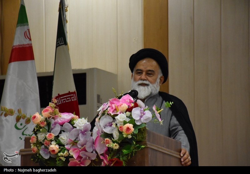 اعزام 205 دانشجو از هرمزگان به عمره دانشگاهی در قالب چهار کاروان