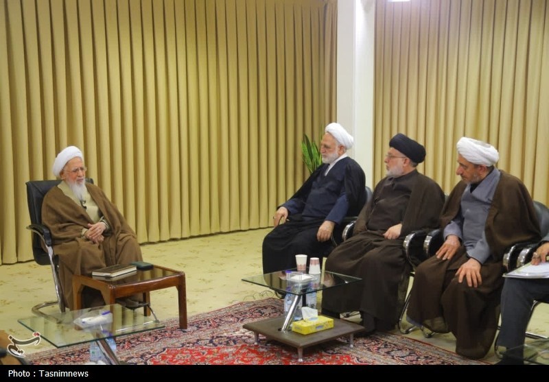 دیدار رئیس قوه قضائیه با آیتالله جوادی آملی+تصویر اخبار قم , آیت الله جوادی آملی , قوه قضائیه ,