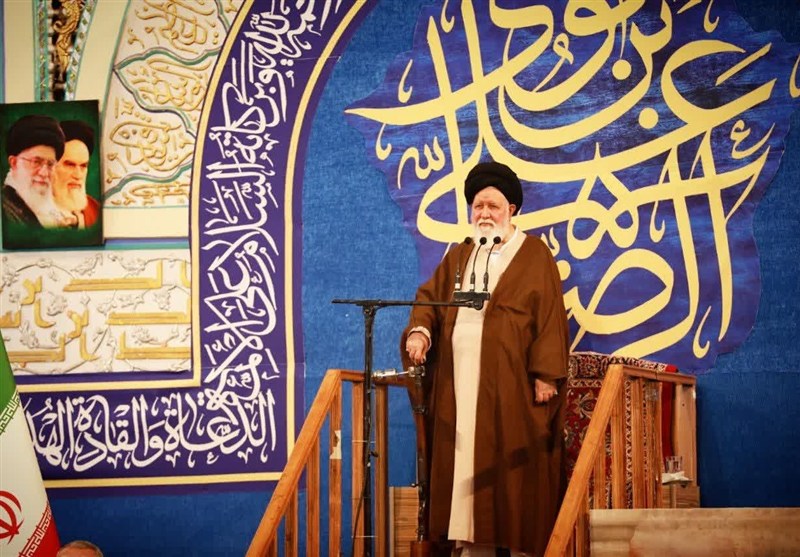 حل مشکلات اقتصادی نیازمند حرکت جهادی و مقتدرانه مسئولان است