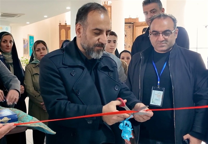 نخستین ورکشاپ کاریکاتور مطبوعاتی آذربایجان‌ شرقی برگزار شد