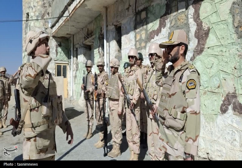 مرزهای کردستان امن و شکوفا هستند/آمادگی نظامی و عملیاتی مرزبانان