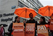 ادامه اعتصاب 5 روزه هزاران پزشک در انگلیس در اعتراض به دولت