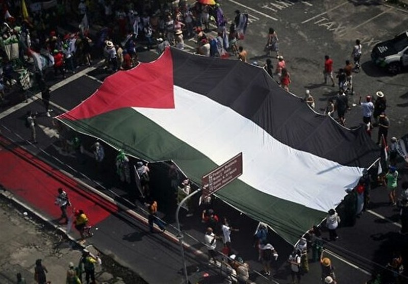 راهپیمایی مردم برزیل با پرچم فلسطین در جریان اجلاس سازمان ملل