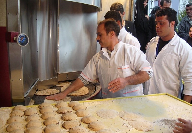 بازآموزی نانوایان با هدف ارتقای کیفیت نان در اردبیل