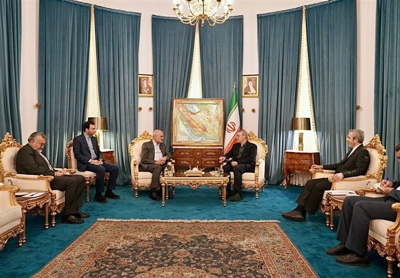 دیدار معاون سیاسی رئیس مجلس لبنان با لاریجانی