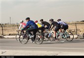 صبح ورزشی قزوین در قاب؛ همایش دوچرخه‌سواری برگزار شد   همایش عمومی دوچرخه‌سواری قزوین با مشارکت فعال