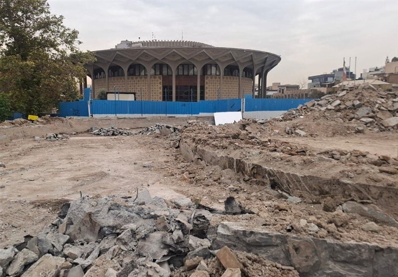 تکذیب خبر تخریب حوض تئاترشهر؛ انجام عملیات بازطراحی با نظر مدیران تئاترشهر