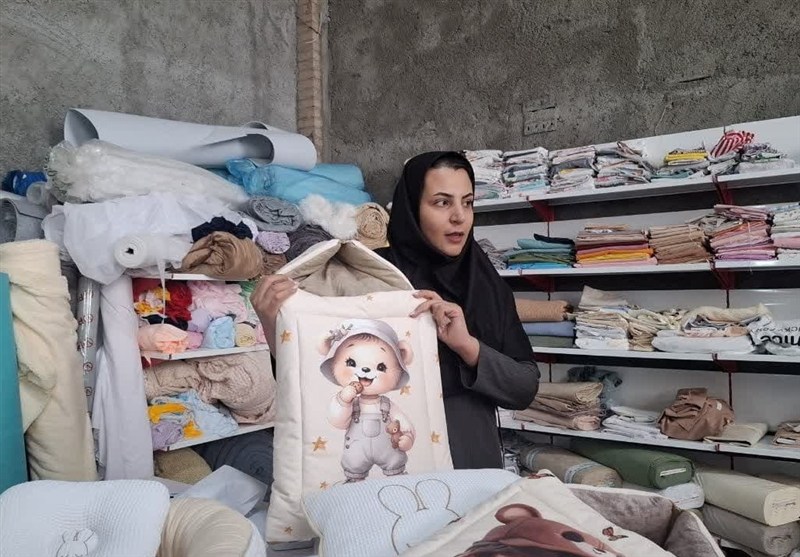 روایت دختری که از یک چرخ خیاطی قرضی به مروج فرزند آوری تبدیل شد