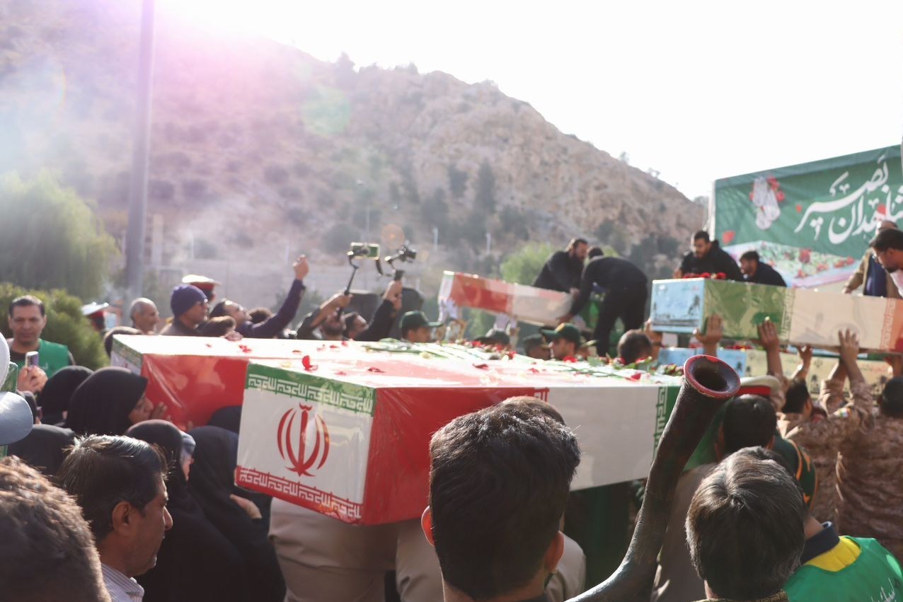 شیراز دروازه‌ قرآن، میزبان 16 شهید دفاع مقدس + تصویر