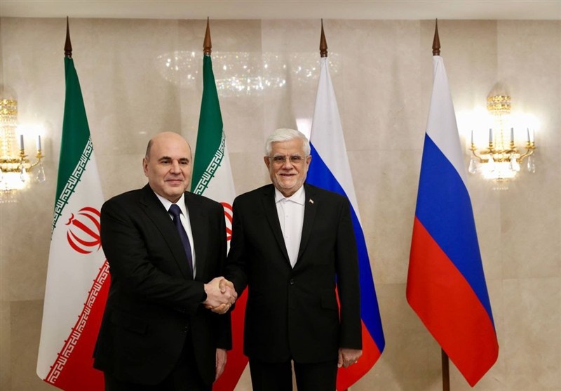 عارف: روابط تهران‌ ـ مسکو باید در مسیر توسعه و تعمیق بیشتر حرکت کند