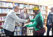 رکاب‌زنی تا کتابخانه‌ها؛ تجلیل دوچرخه‌سواران از تلاش‌های کتابداران