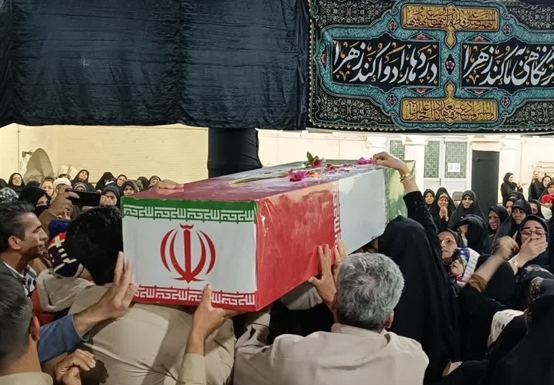 تشییع و تدفین شهید گمنام در کنگره شهدای کهگیلویه و بویراحمد