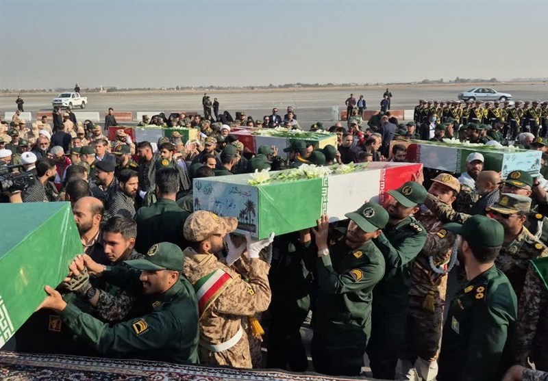 اخبار مشهد , فرودگاه شهید هاشمینژاد , مشهد مقدس , شهدای گمنام , شهادت , خراسان رضوی , اخبار استان خراسان رضوی , تشییع شهدا , مراسم تشییع ,