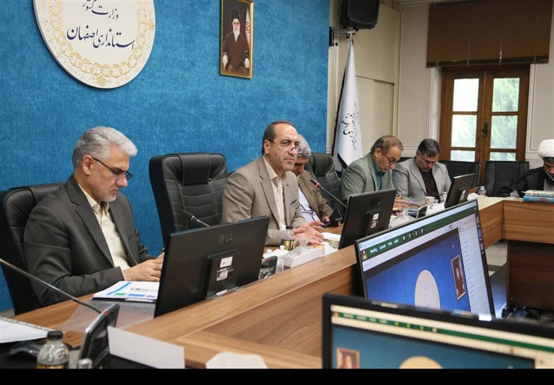 میزان مشارکت در انتخابات با معیشت و زندگی روزمره مردم گره خورده است