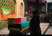 وداع با پیکر مطهر شهید گمنام در مسجد جمکران