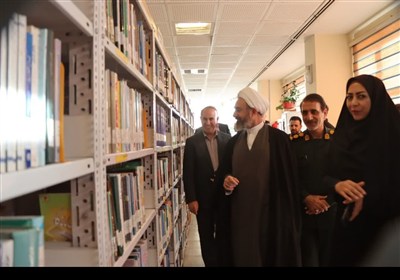 کتابخانه‌ها سنگر مقابله با تهاجم فرهنگی