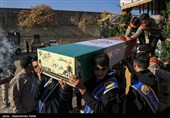 استقبال از 4 شهید گمنام دفاع مقدس در دبیرستان شریعتی همدان