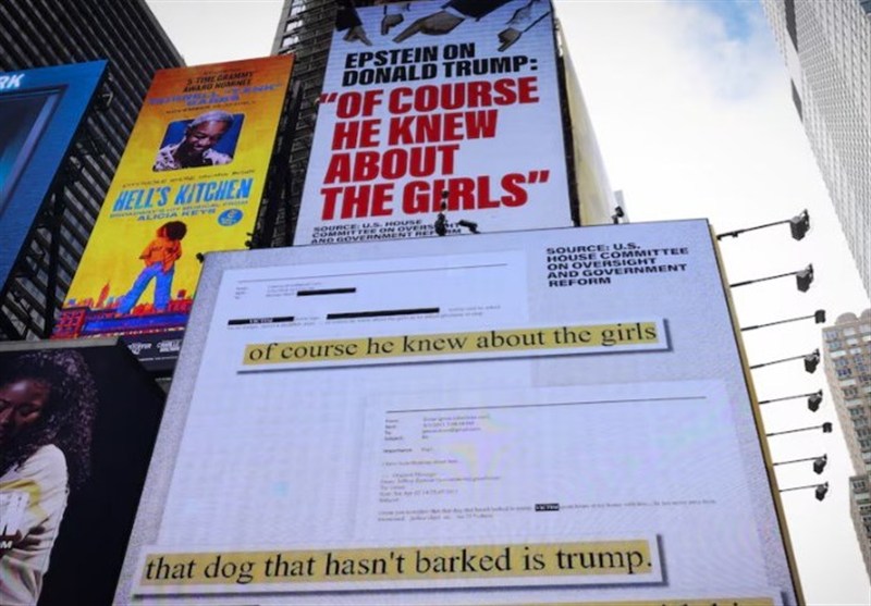 کاهش بی‌سابقه محبوبیت ترامپ در مواجهه با پرونده اپستین