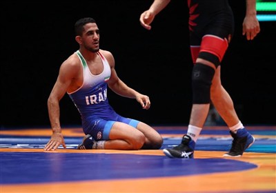عموزاد: با دو دارنده برنز جهان کشتی گرفتم/ هنوز زیاد بچه‌ام را نخواباندم