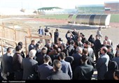 وزیر ورزش و جوانان برای بررسی مجموعه ورزشی علی‌دایی وارد اردبیل شد