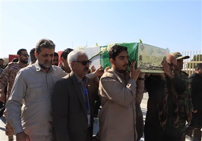 استقبال پرشور مردم سیستان از پیکر مطهر شهید گمنام