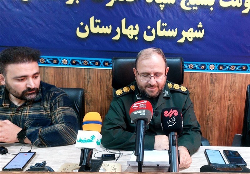 بسیج حقیقتی شبیه افسانه‌هاست/اجرای 240 برنامه در هفته بسیج بهارستان