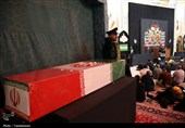 وداع با پیکر شهدای گمنام در حرم حضرت معصومه(س)