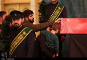 وداع با پیکر شهدای گمنام در حرم حضرت معصومه(س)
