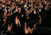 اولین شب مراسم عزاداری شهادت حضرت زهرا(س) با حضور رهبر انقلاب