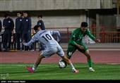 دیدار تیمهای فوتبال شمس آذر قزوین و نیروی زمینی تهران
