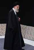 اللیلة الأولى من مراسم العزاء بذکرى استشهاد السیدة الزهراء (س) بحضور الإمام الخامنئی