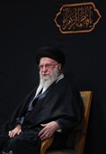 اللیلة الأولى من مراسم العزاء بذکرى استشهاد السیدة الزهراء (س) بحضور الإمام الخامنئی