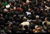 اللیلة الأولى من مراسم العزاء بذکرى استشهاد السیدة الزهراء (س) بحضور الإمام الخامنئی