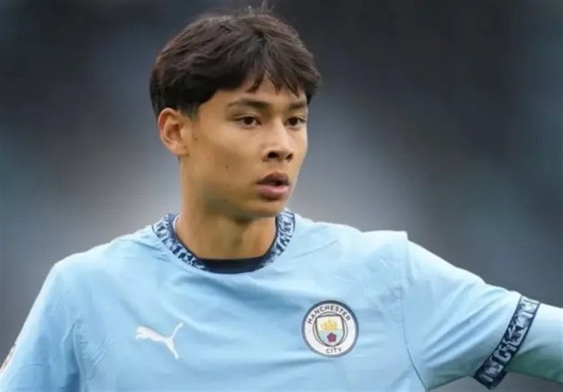 بازیکن پیشین من‌سیتی که در 19 سالگی بازنشسته شد: مثل سگ ما را دنبال توپ  می‌دواندند!