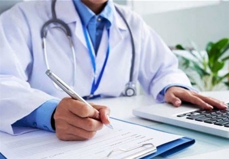 کمبود پزشک در الیگودرز؛ سقف بیمارستان امام جعفر صادق در خطر ریزش