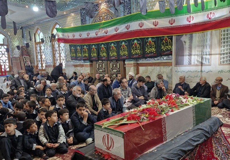 وداع باشکوه مردم کلاچای با پیکر مطهر شهید گمنام در جوار امامزادگان ماچیان