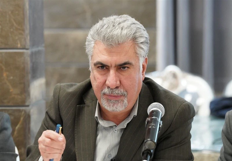 ورود توده هوای سرد و جهش بیماری‌های تنفسی در همدان/ دانش آموزان  بیمار به مدرسه نروند