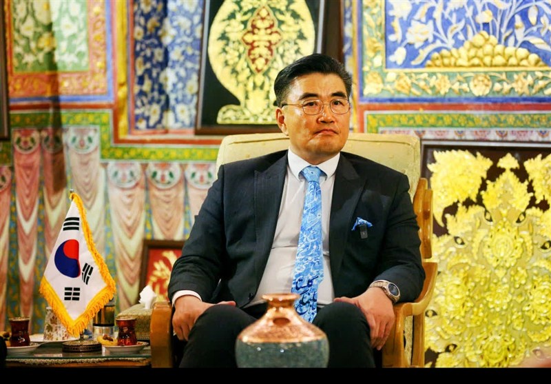 سفیر کره جنوبی: آرزو داشتم به اصفهان بیایم/روابط ایران و کره را توسعه می‌دهیم