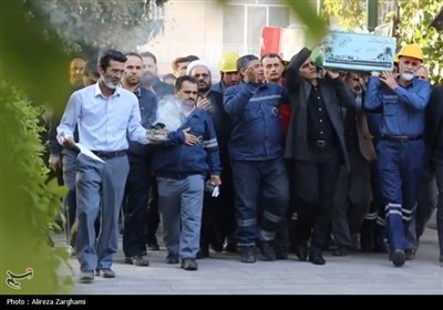 میزبانی کارمندان قزوین از 8 شهید گمنام/کلاه زردها سنگ تمام گذاشتند