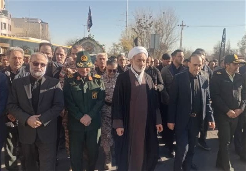 خون شهدا دژ مستحکم در دفاع از انقلاب اسلامی است