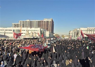 تشییع پیکر مطهر 13 شهید گمنام همزمان با اجتماع فاطمیون در مشهد