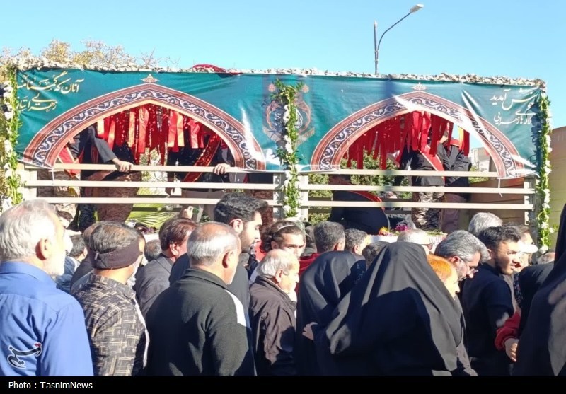 وداع باشکوه با 8 شهید گمنام در سمنان/ تابوت‌هایی که تاریخ را مرور کردند + تصاویر