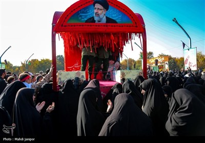 پیوند سوگ فاطمی و حماسه شهدای گمنام در قلب اصفهان